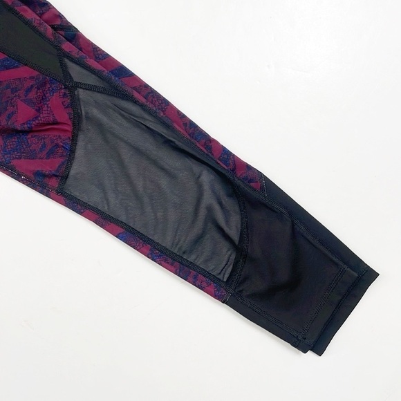 Danskin Now maroon/black mesh panel leggings - Picture 5 of 7